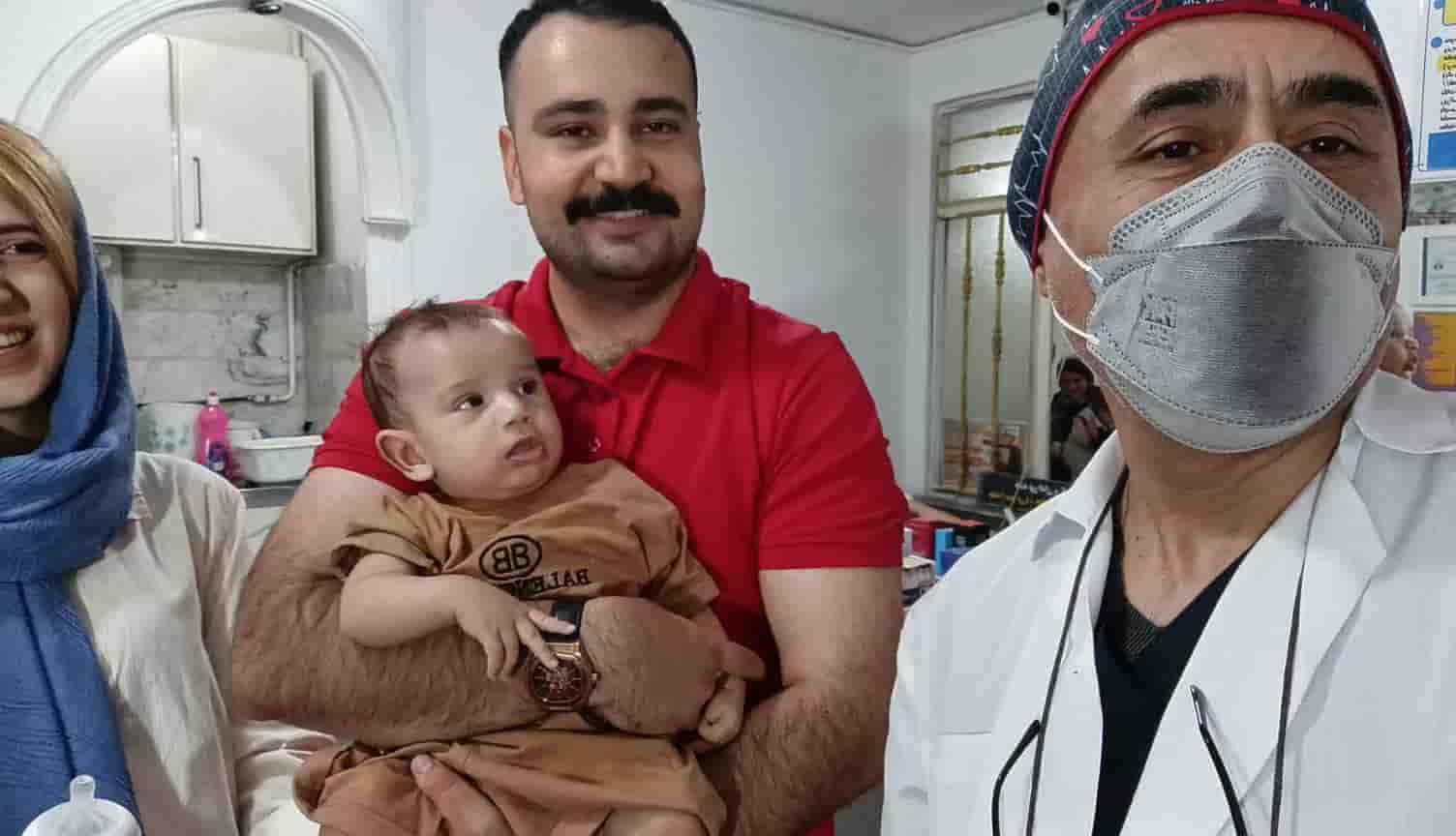 آرامش کودک و والدین در حضور استاد دکتر بلندی
